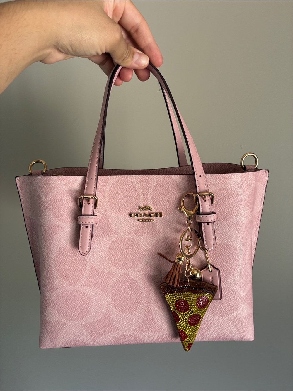 2/$20🎀 Pizza Slice Crystal Keychain Bag Charm